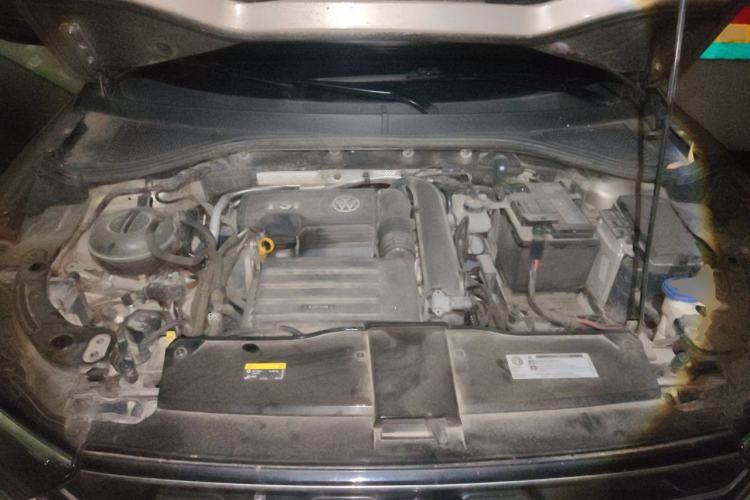 Used Volkswagen T-ROC 2020 230TSI DSG Two-Wheel Drive Advanced Version Engine Bay