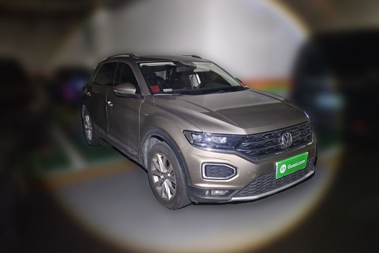 Used Volkswagen T-ROC 2020 230TSI DSG Two-Wheel Drive Advanced Version Front Right 45 Deg
