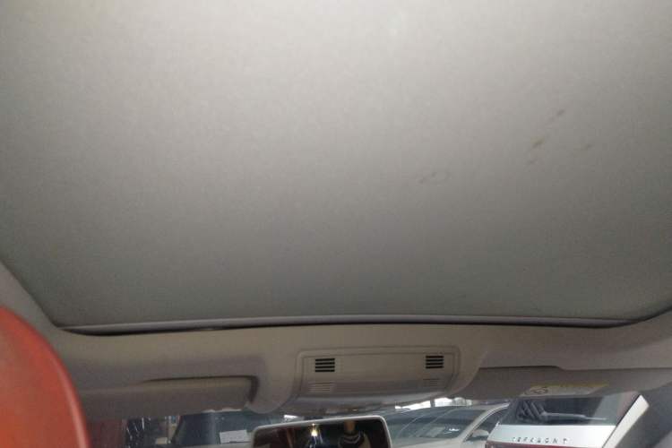 Used Volkswagen T-ROC 2020 280TSI DSG Two-Wheel Drive Comfort Version Headliner