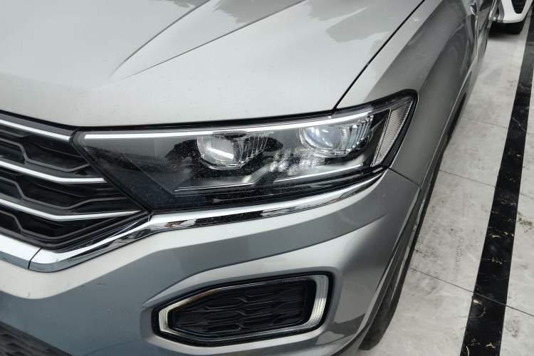 Used Volkswagen T-ROC 2020 230TSI DSG Two-Wheel Drive Advanced Version Left Front Headlight