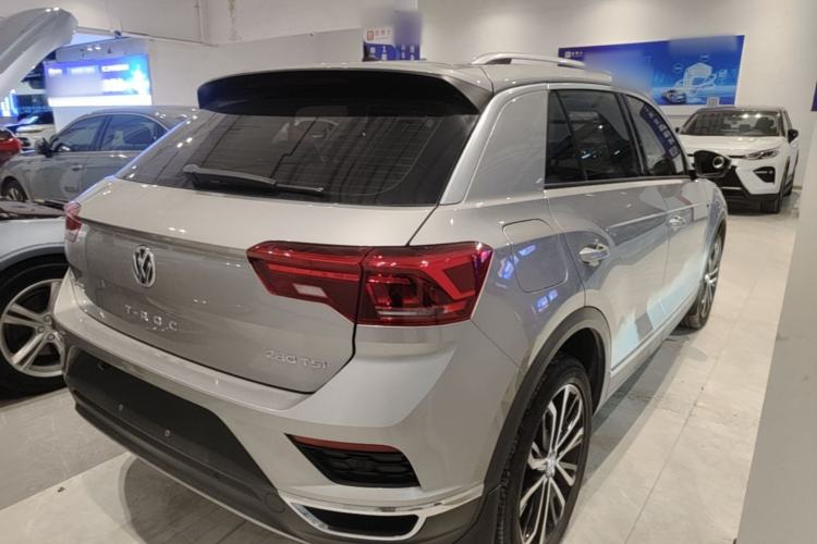 Used Volkswagen T-ROC 2020 280TSI DSG Two-Wheel Drive Comfort Version Rear Right 45 Deg