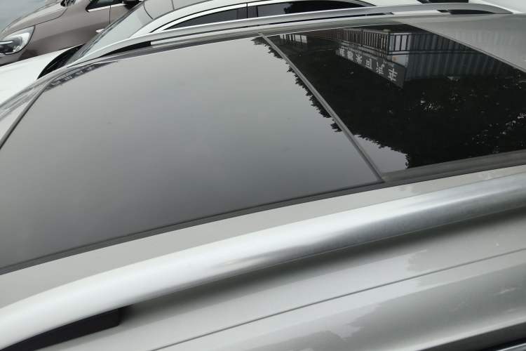 Used Volkswagen T-ROC 2020 230TSI DSG Two-Wheel Drive Advanced Version Roof