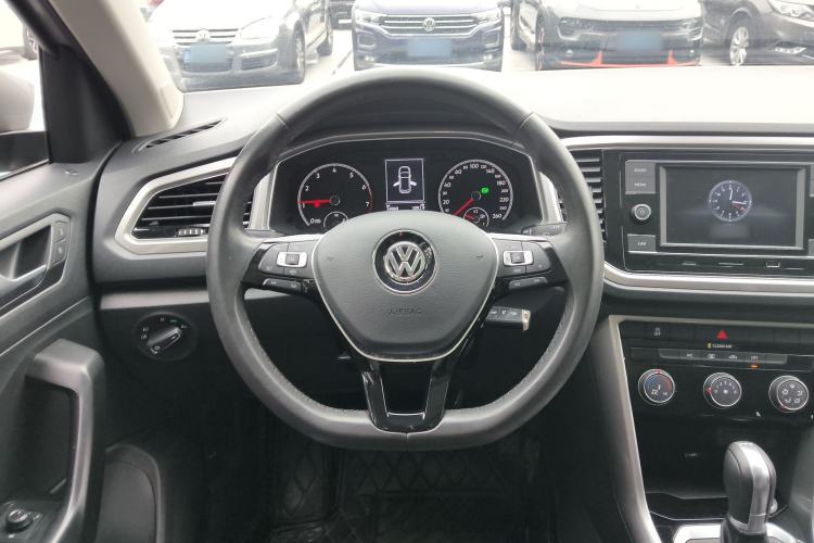 Used Volkswagen T-ROC 2020 230TSI DSG Two-Wheel Drive Advanced Version Steering Wheel