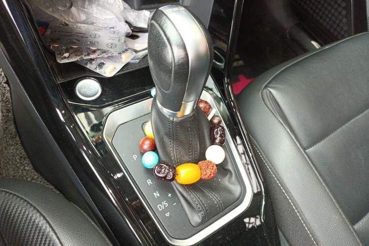 Used Volkswagen T-ROC 2020 280TSI DSG Two-Wheel Drive Comfort Version Gear Lever