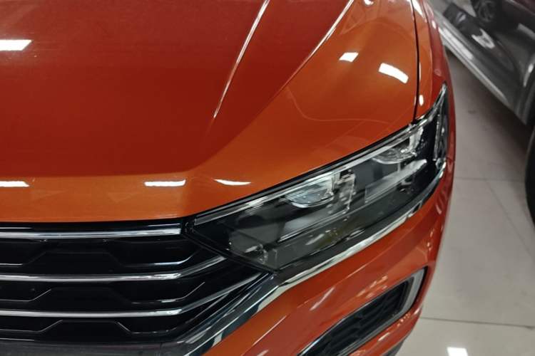 Used Volkswagen T-ROC 2020 280TSI DSG Two-Wheel Drive Comfort Version Left Front Headlight