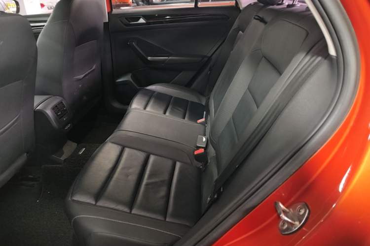Used Volkswagen T-ROC 2020 280TSI DSG Two-Wheel Drive Comfort Version Left Rear Seat