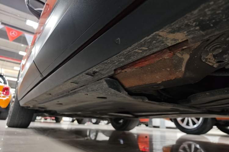 Used Volkswagen T-ROC 2020 280TSI DSG Two-Wheel Drive Comfort Version Left Side Sill