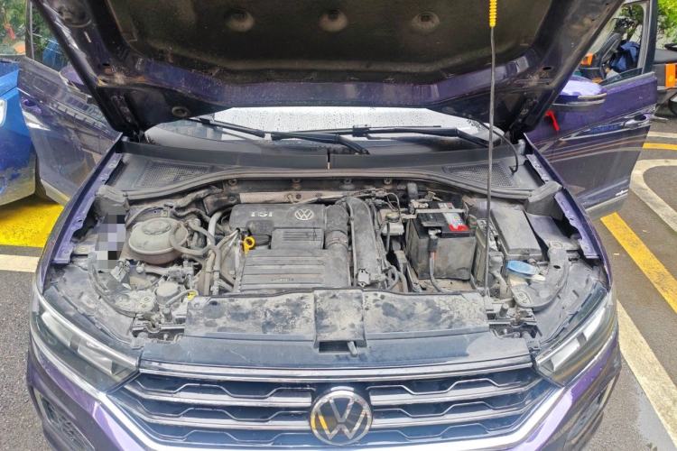 Used Volkswagen T-ROC 2020 280TSI DSG Two-Wheel Drive Comfort Version Engine Bay