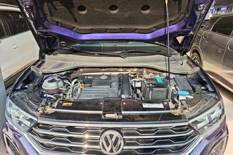 Used Volkswagen T-ROC 2020 280TSI DSG Two-Wheel Drive Comfort Version Engine Bay