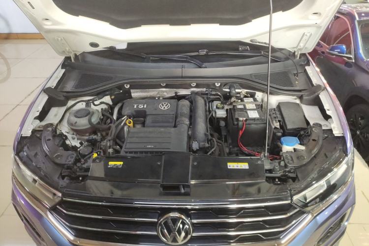 Used Volkswagen T-ROC 2020 280TSI DSG Two-Wheel Drive Comfort Version Engine Bay