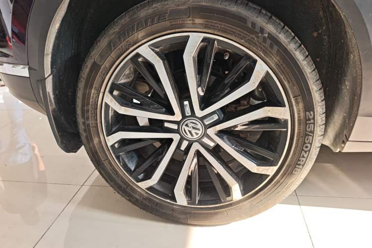 Used Volkswagen T-ROC 2020 280TSI DSG Two-Wheel Drive Comfort Version Exterior 5