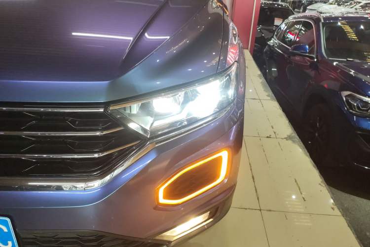 Used Volkswagen T-ROC 2020 280TSI DSG Two-Wheel Drive Comfort Version Left Front Headlight