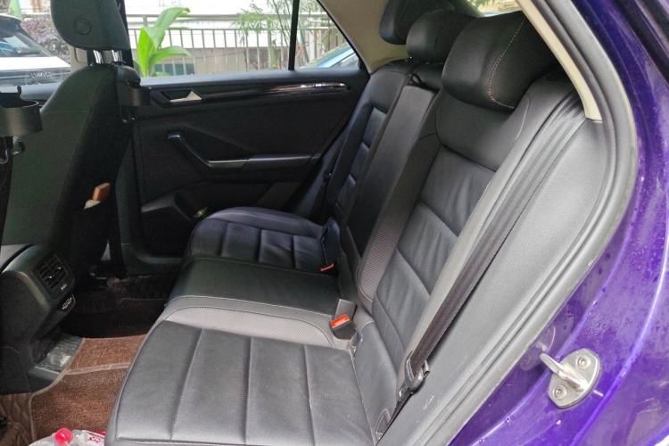 Used Volkswagen T-ROC 2020 280TSI DSG Two-Wheel Drive Comfort Version Left Rear Seat
