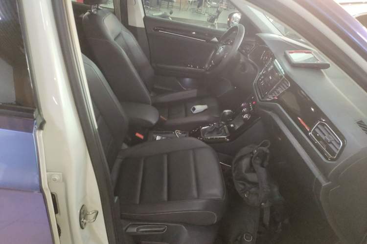 Used Volkswagen T-ROC 2020 280TSI DSG Two-Wheel Drive Comfort Version Right Front Seat