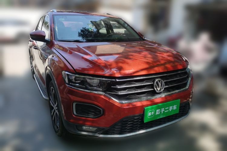 Used Volkswagen T-ROC 2020 280TSI DSG Two-Wheel Drive Comfort Version Front Right 45 Deg