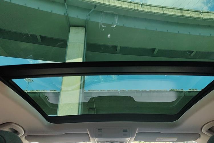 Used Volkswagen T-ROC 2020 280TSI DSG Two-Wheel Drive Comfort Version Headliner