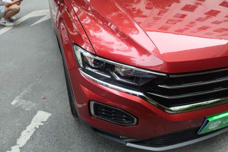 Used Volkswagen T-ROC 2020 230TSI DSG Two-Wheel Drive Advanced Version Right Front Headlight