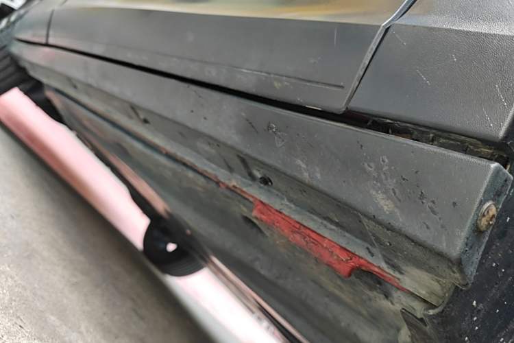 Used Volkswagen T-ROC 2020 280TSI DSG Two-Wheel Drive Comfort Version Right Side Sill