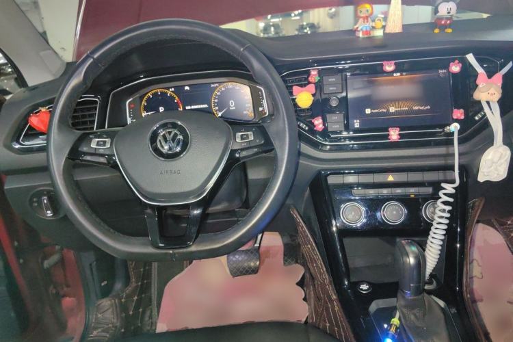 Used Volkswagen T-ROC 2020 280TSI DSG Two-Wheel Drive Comfort Version Steering Wheel