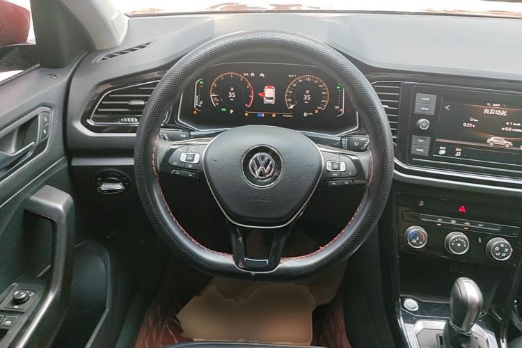 Used Volkswagen T-ROC 2020 280TSI DSG Two-Wheel Drive Comfort Version Steering Wheel