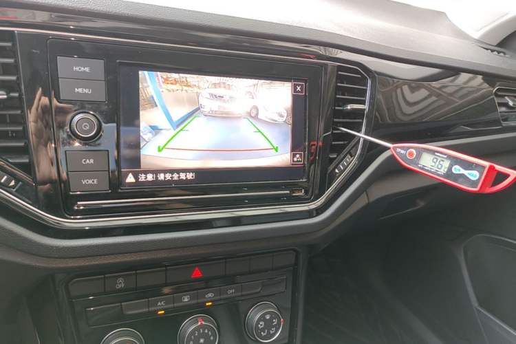 Used Volkswagen T-ROC 2020 280TSI DSG Two-Wheel Drive Comfort Version Audio And AC Panel