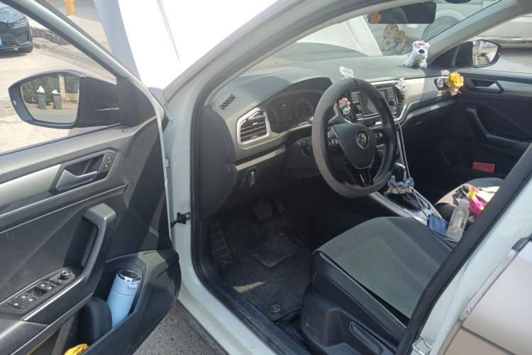 Used Volkswagen T-ROC 2020 230TSI DSG Two-Wheel Drive Advanced Version Driver Seat