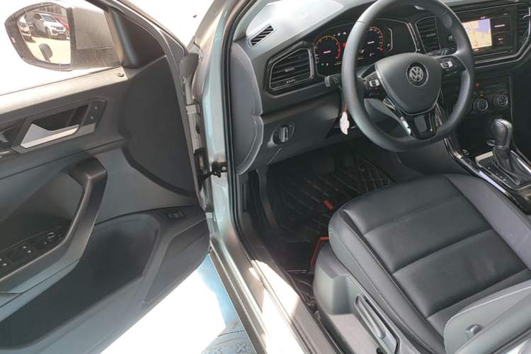 Used Volkswagen T-ROC 2020 280TSI DSG Two-Wheel Drive Comfort Version Driver Seat