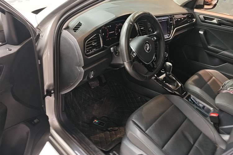 Used Volkswagen T-ROC 2020 280TSI DSG Two-Wheel Drive Comfort Version Driver Seat