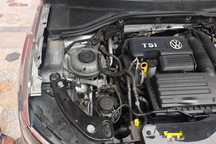 Used Volkswagen T-ROC 2020 280TSI DSG Two-Wheel Drive Comfort Version Engine Bay Right