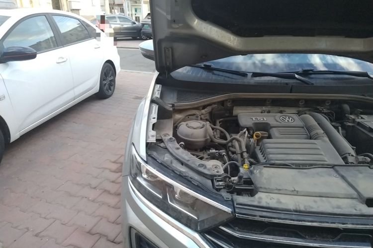 Used Volkswagen T-ROC 2020 280TSI DSG Two-Wheel-Drive Elite Version Engine Bay Right