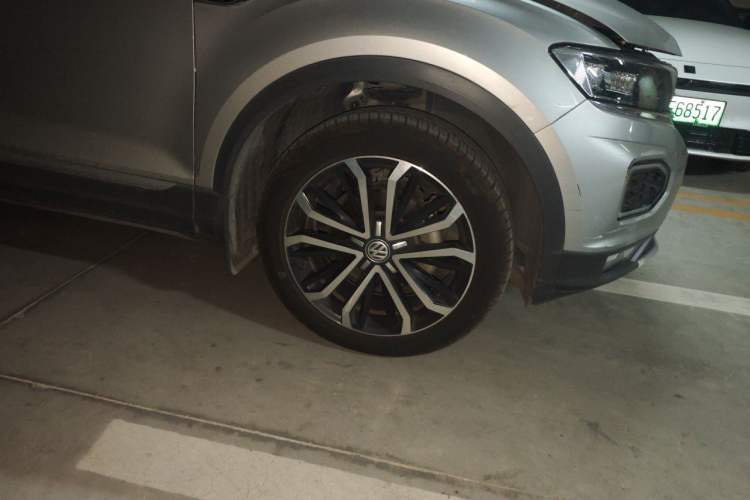 Used Volkswagen T-ROC 2020 280TSI DSG Two-Wheel Drive Comfort Version Exterior 1