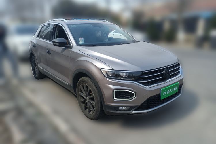 Used Volkswagen T-ROC 2020 230TSI DSG Two-Wheel Drive Advanced Version Front Right 45 Deg