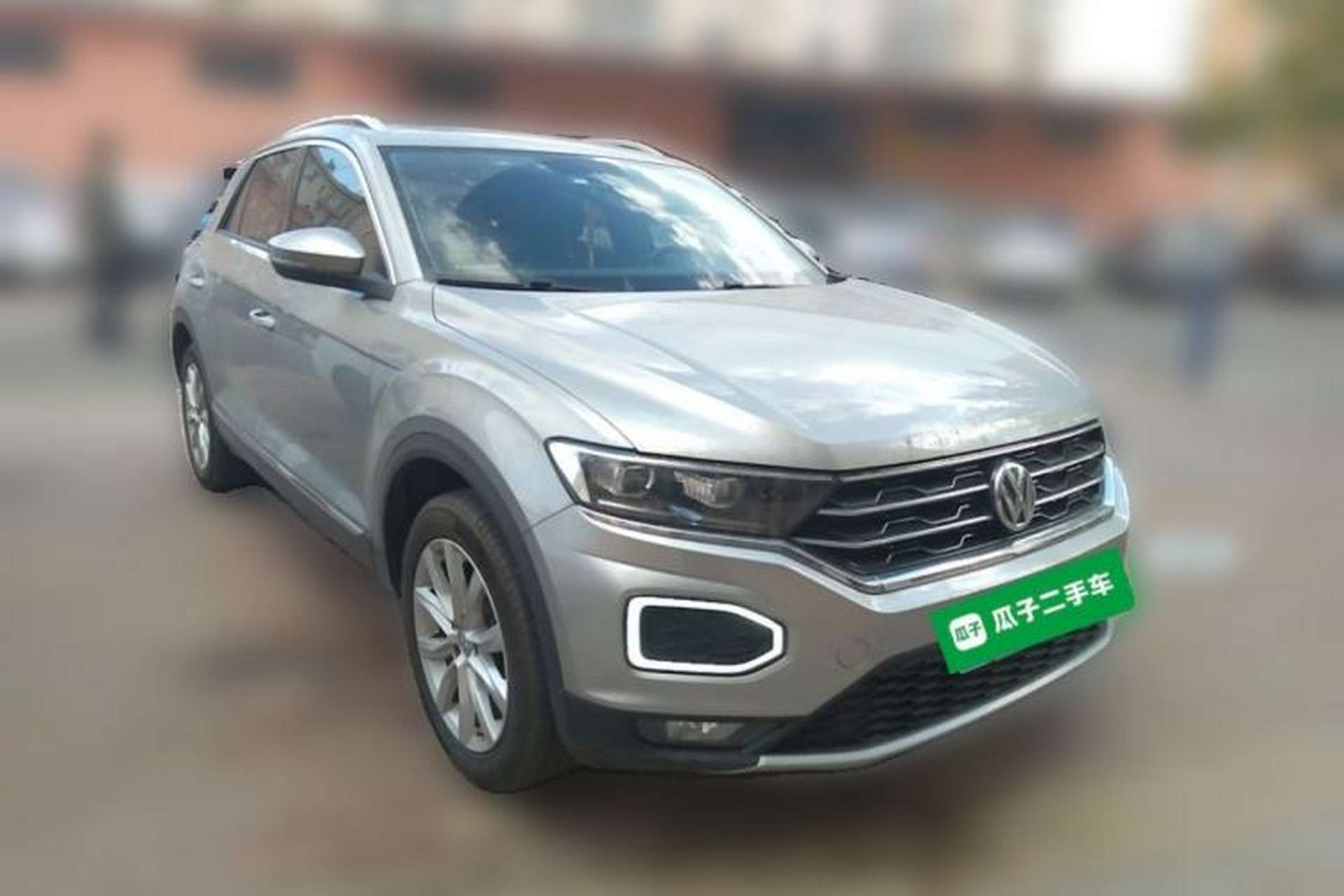 Used Volkswagen T-ROC 2020 280TSI DSG Two-Wheel-Drive Elite Version Front Right 45 Deg