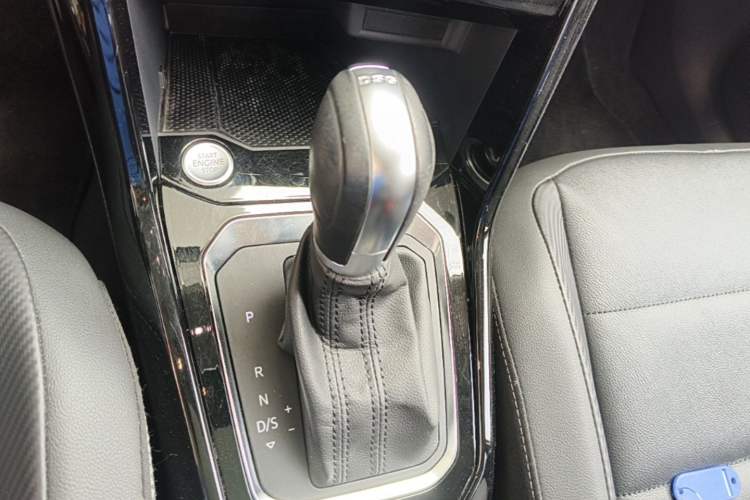 Used Volkswagen T-ROC 2020 280TSI DSG Two-Wheel Drive Comfort Version Gear Lever