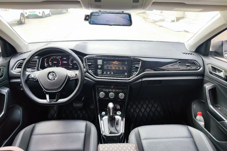 Used Volkswagen T-ROC 2020 280TSI DSG Two-Wheel Drive Comfort Version Interior 1