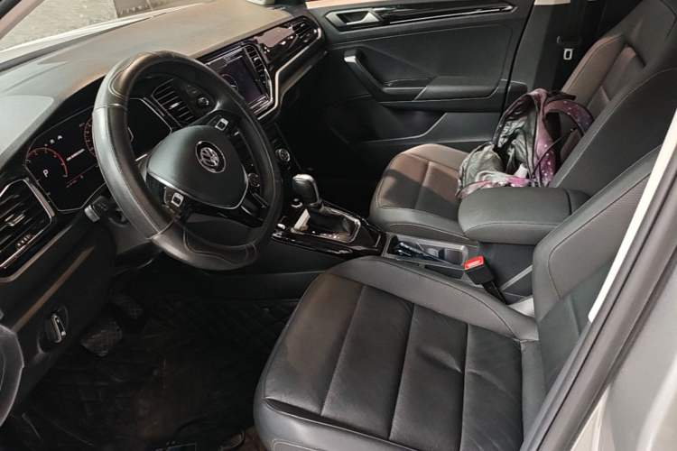 Used Volkswagen T-ROC 2020 280TSI DSG Two-Wheel Drive Comfort Version Left Front Seat