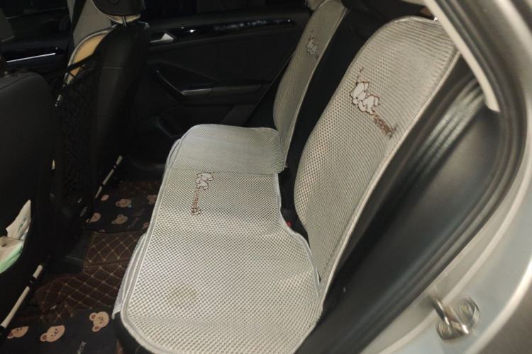 Used Volkswagen T-ROC 2020 280TSI DSG Two-Wheel Drive Comfort Version Left Rear Seat
