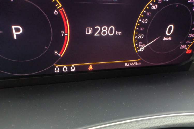 Used Volkswagen T-ROC 2020 280TSI DSG Two-Wheel Drive Comfort Version Odometer Close Up