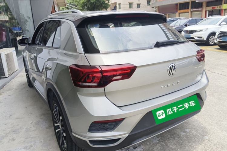 Used Volkswagen T-ROC 2020 280TSI DSG Two-Wheel Drive Comfort Version Rear Left 45 Deg