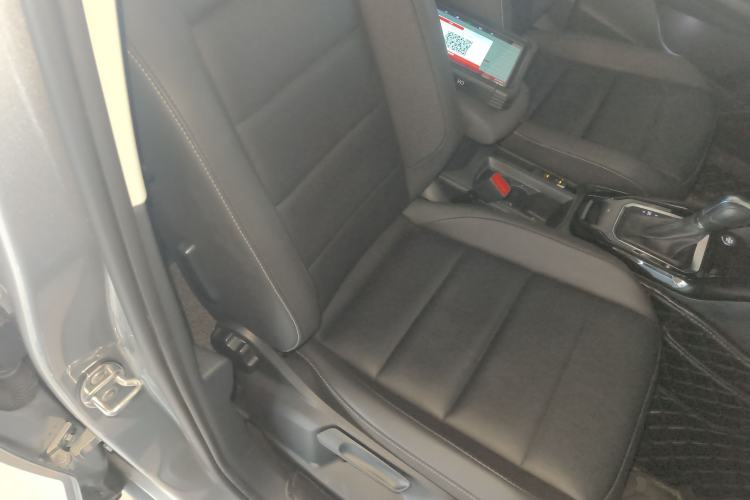 Used Volkswagen T-ROC 2020 280TSI DSG Two-Wheel Drive Comfort Version Right Front Seat