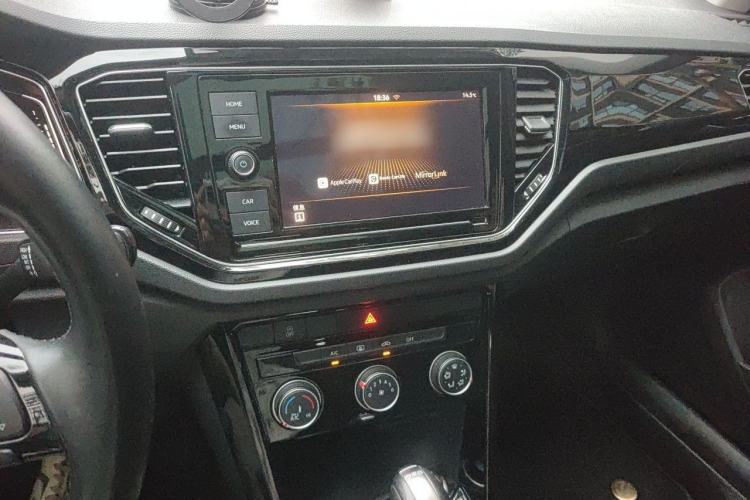Used Volkswagen T-ROC 2020 280TSI DSG Two-Wheel Drive Comfort Version Audio And AC Panel
