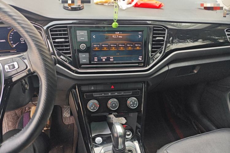 Used Volkswagen T-ROC 2020 280TSI DSG Two-Wheel Drive Comfort Version Audio And AC Panel