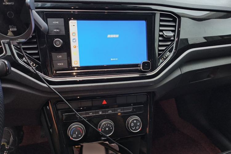 Used Volkswagen T-ROC 2020 280TSI DSG Two-Wheel Drive Comfort Version Audio And AC Panel
