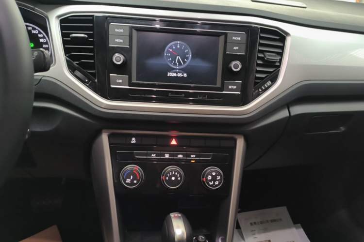 Used Volkswagen T-ROC 2020 280TSI DSG Two-Wheel-Drive Elite Version Audio And AC Panel