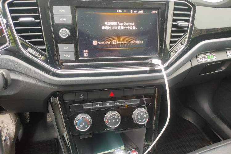 Used Volkswagen T-ROC 2020 280TSI DSG Two-Wheel Drive Comfort Version Audio And AC Panel