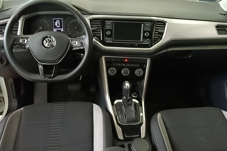 Used Volkswagen T-ROC 2020 230TSI DSG Two-Wheel Drive Advanced Version Center Console