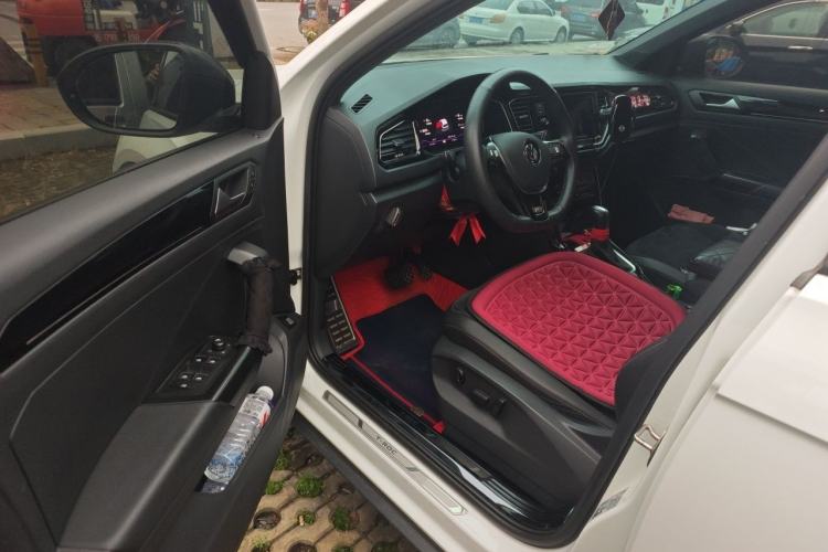 Used Volkswagen T-ROC 2020 280TSI DSG Two-Wheel-Drive Luxury Version Driver Seat