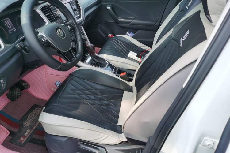 Used Volkswagen T-ROC 2020 230TSI DSG Two-Wheel Drive Advanced Version Driver Seat