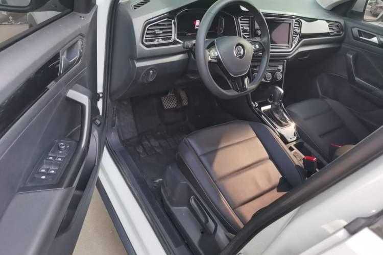 Used Volkswagen T-ROC 2020 280TSI DSG Two-Wheel Drive Comfort Version Driver Seat