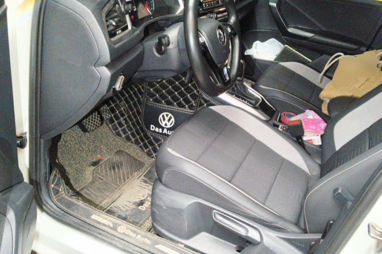 Used Volkswagen T-ROC 2020 230TSI DSG Two-Wheel Drive Advanced Version Driver Seat